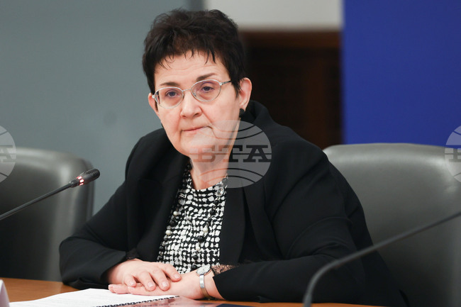 Министър Людмила Петкова ще участва в заседание на Глобалния форум за прозрачност и обмен на информация за данъчни цели на ОИСР