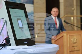 Министерство на електронното управление - Валентин Мундров - пресконференция - изграждане на софтуера