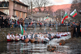 Калофер - мъжко хоро