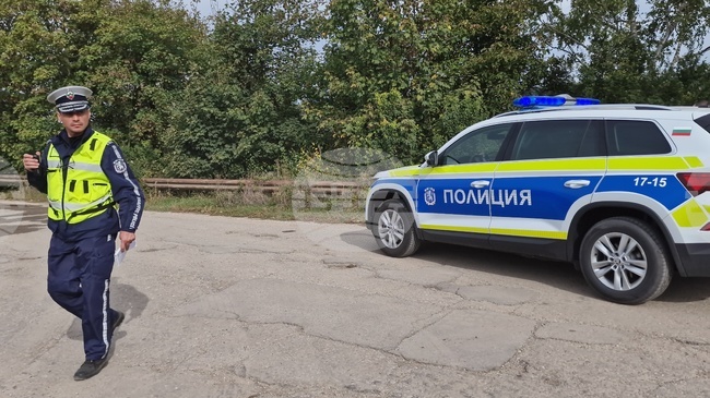 Движението по пътя София – Велико Търново преди разклона за Севлиево се осъществява в едната лента поради произшествие, няма пострадали
