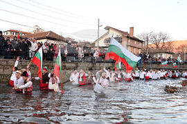 Калофер - мъжко хоро