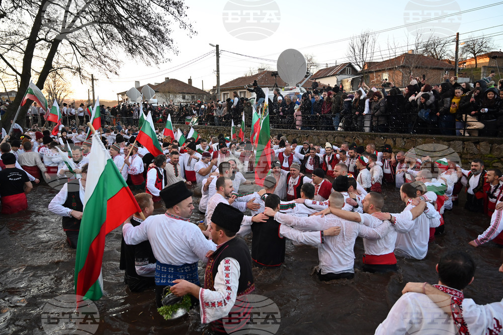 Hundreds Participate in 2023 Kalofer Epiphany River Dance