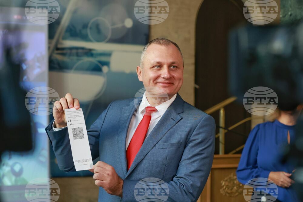 Министерство на електронното управление - Валентин Мундров - пресконференция - изграждане на софтуера
