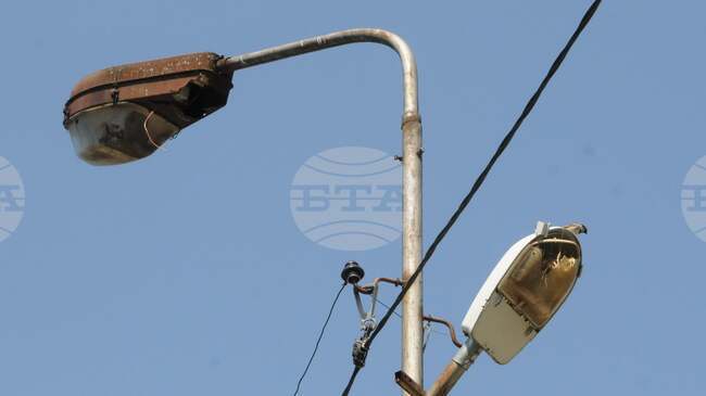 В 22 населени места в община Ловеч е подменено уличното осветление по проект за над 1,3 милиона лева