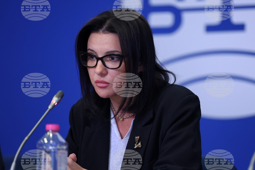 Национален пресклуб на БТА - София - „Гласът на новите лидери“ - пресконференция - Диана Иванова