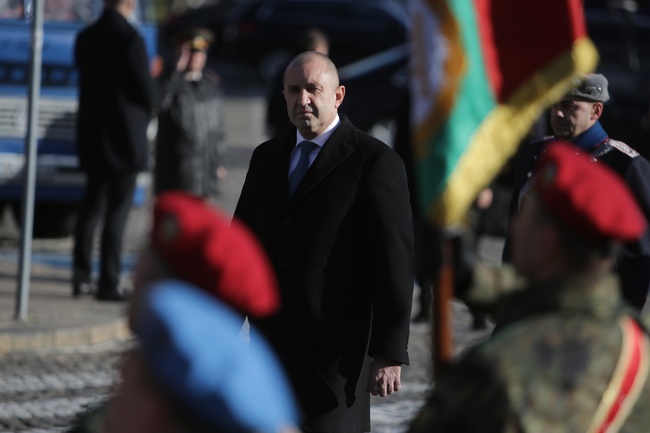 President Radev: Parliament Gets Increasingly Mired in Scandals and Election Rhetoric, Puts Off Important Work