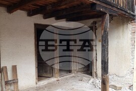 Село Пчаларово - къща-музей