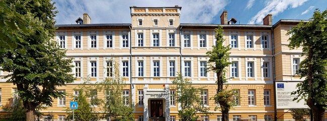 Бъдещи първокласници ще могат да се запознаят с условията в Националното училище по изкуствата във Варна