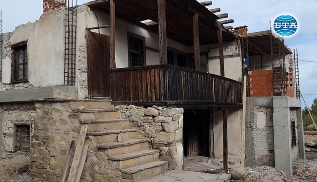 Започна реставрацията на къщата музей в чернооченското село Пчеларово