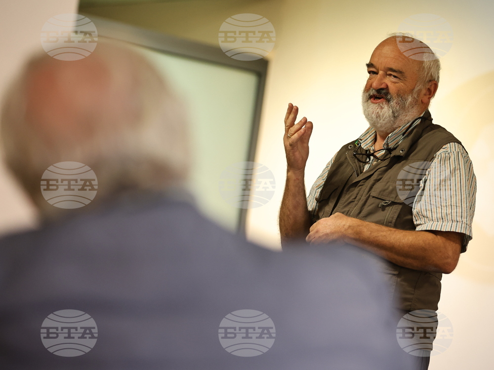 Пловдив - среща-разговор с проф. Цочо Бояджиев