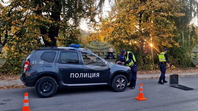 Мъж и жена са задържани за притежание на марихуана в пълнители за електронни цигари 