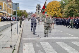 Шумен - военна клетва - заместник-министър Радостин Илиев