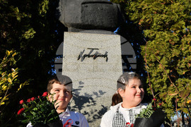 Исперих - Христо Ботев - почит