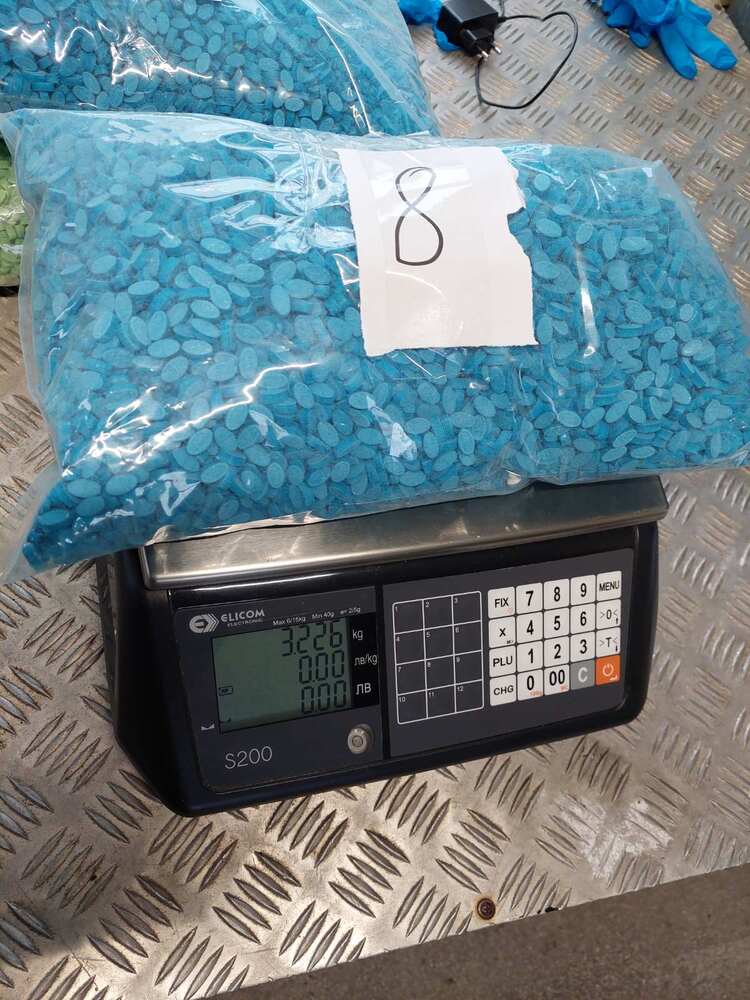 Апелативна прокуратура – Бургас: Окръжна прокуратура - Ямбол задържа за срок до 72 часа мъж и жена, обвинени в опит за контрабандно пренасяне на над 32 килограма екстази