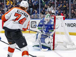 Flyers Canucks Hockey