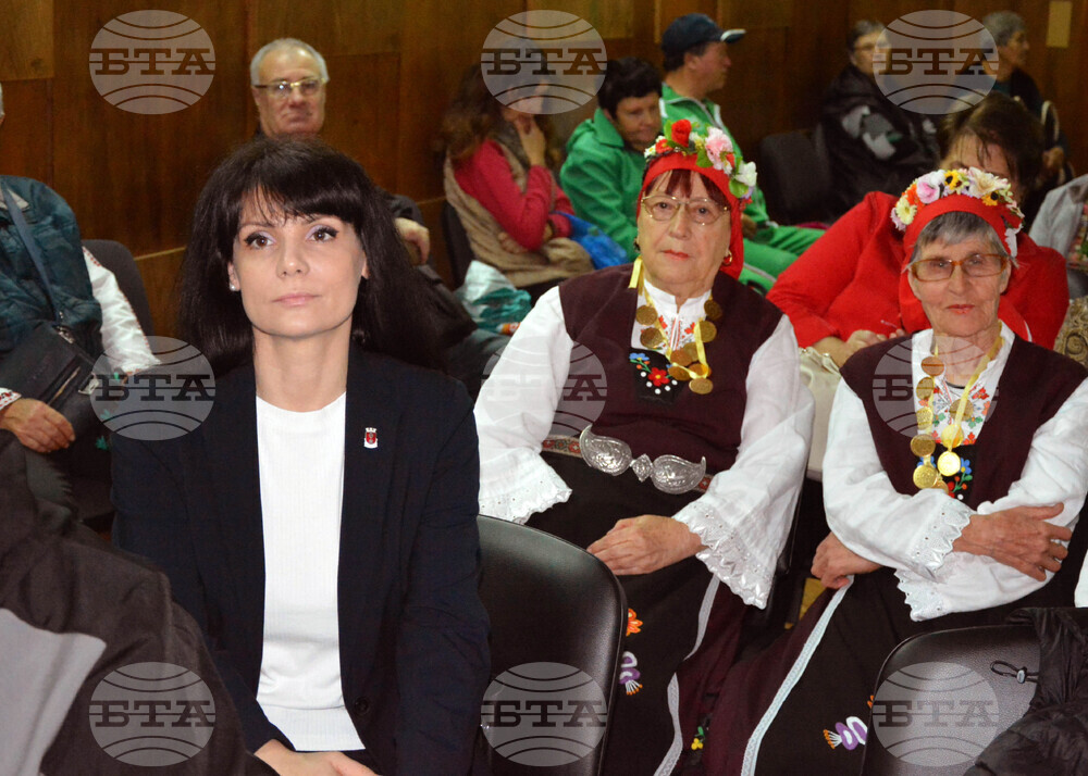 Хасково - Национален фолклорен фестивал "С песните на Тодор Кожухаров"