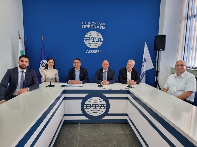 Пресконференция на коалиция "Синя България" 