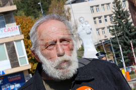 Разлог - Богородица с Младенеца - скулптура - откриване