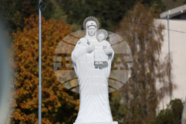 Разлог - Богородица с Младенеца - скулптура - откриване