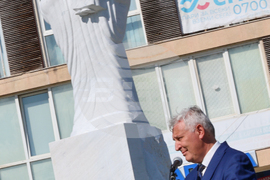 Разлог - Богородица с Младенеца - скулптура - откриване