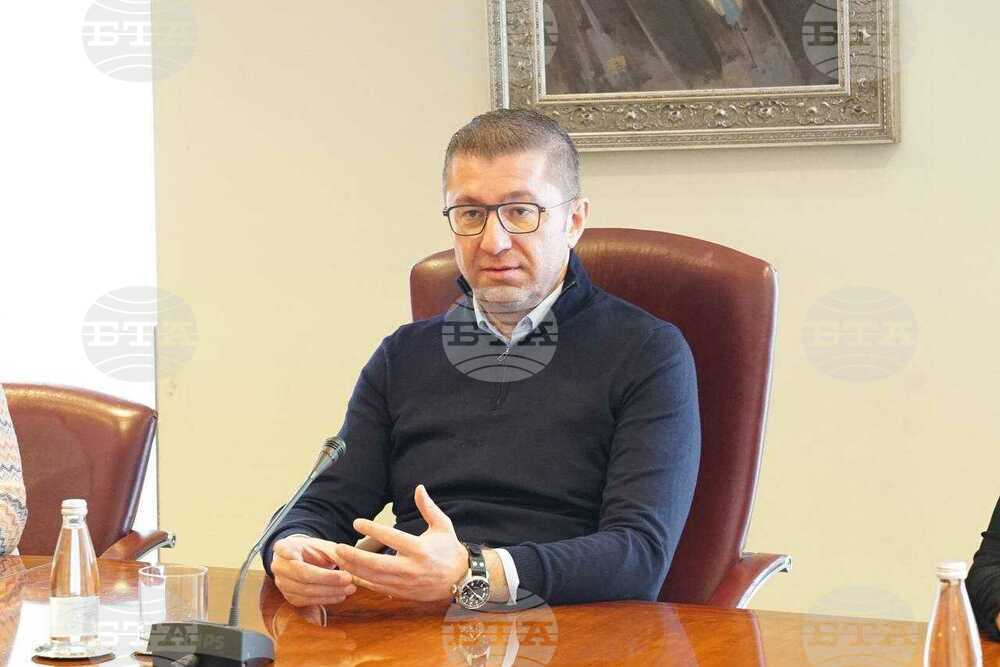 Мицкоски: Решението, което ни предлагат, е само за начало на преговорите с ЕС, искаме такова, което ще ни доведе до края, иначе сме жертва на процеса