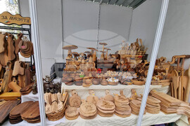 Нова Загора - празник на града - занаятчийска среща „Живата традиция“