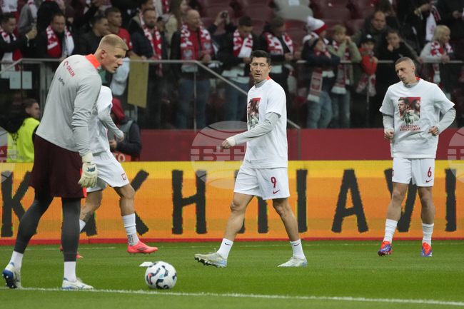 Ян Урбан ще води националния отбор на Полша по футбол до края на Световните квалификации