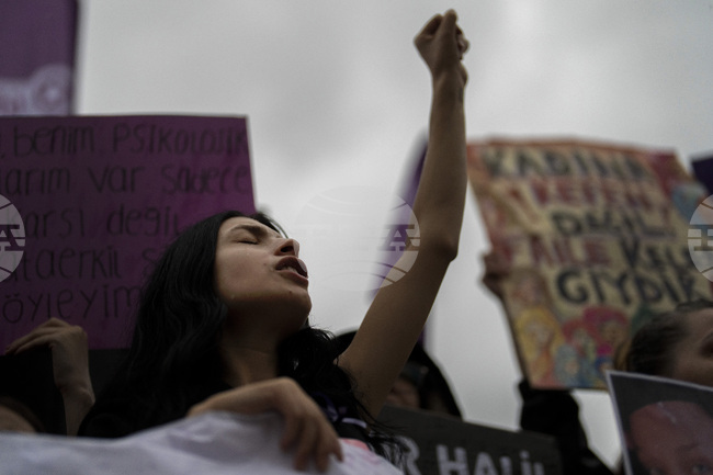 Нова вълна от обвинения от страна на турския вариант на движението #metoo обхваща Турция 