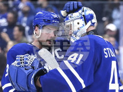 Penguins Maple Leafs Hockey