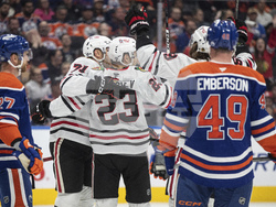 Blackhawks Oilers Hockey