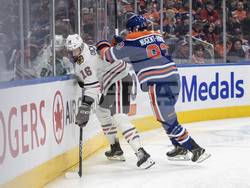 Blackhawks Oilers Hockey