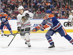 Blackhawks Oilers Hockey