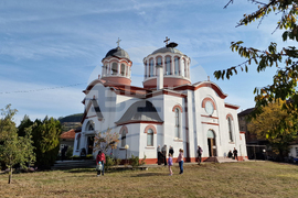 Костенец - храм "Свети Георги" - патриарх Даниил - литургия