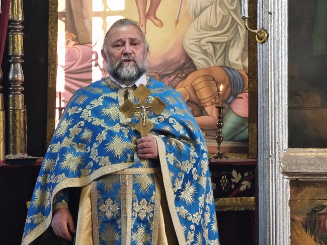 Да изпълним сърцата си със смирение и състрадание, призова отец Жельо от най-стария ямболски храм „Св. Троица“