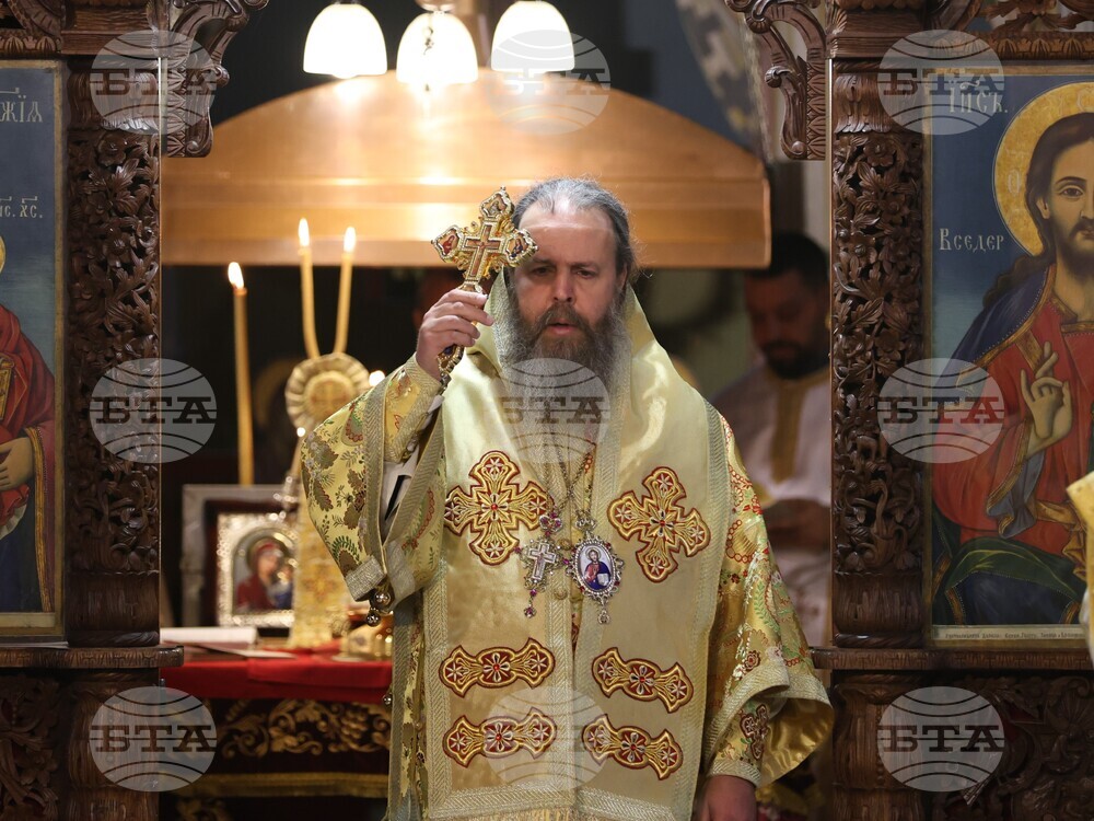 Благоевград - храм „Св. Димитър“ - неделно богослужение