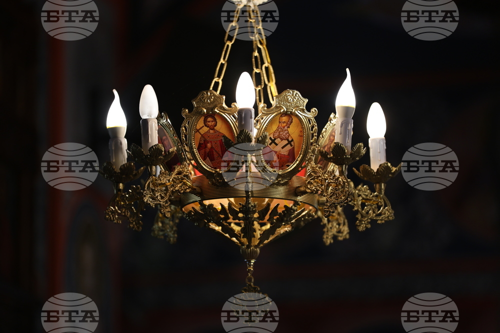 Благоевград - храм „Св. Димитър“ - неделно богослужение