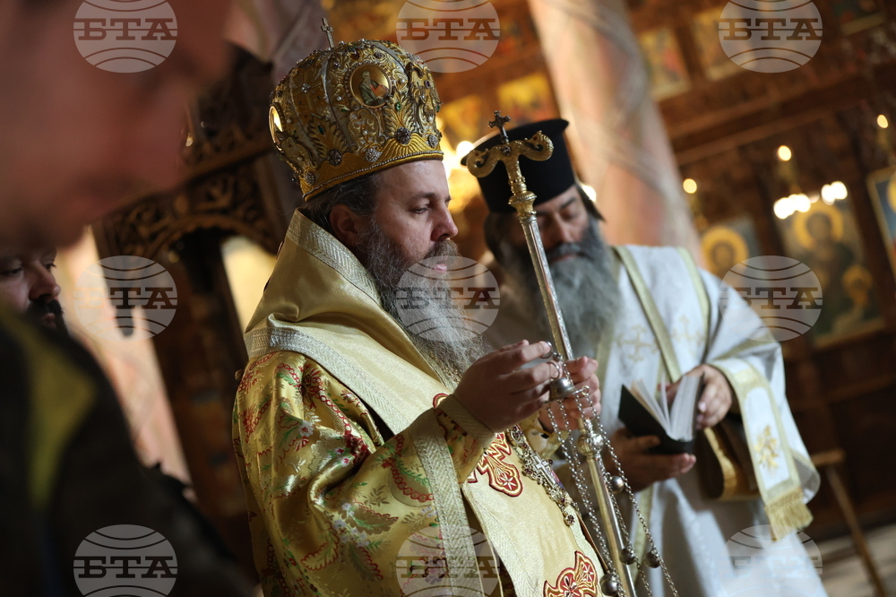 Благоевград - храм „Св. Димитър“ - неделно богослужение