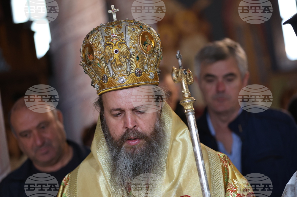 Благоевград - храм „Св. Димитър“ - неделно богослужение