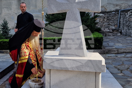 Пловдив - храм “Успение Богородично” - заупокойна литургия - панихида