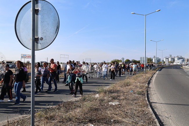Жителите на село Труд подготвят безсрочни протести заради нередовен градски транспорт 