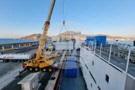 Научноизследователски кораб „Св. св. Кирил и Методий“ - Антарктида - ден 12 - Испания - Картахена - пристанище - товаро-разтоварителни дейности