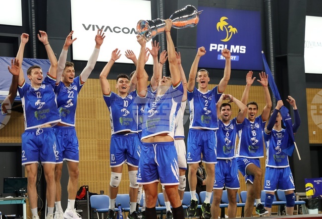 Волейболният Левски пусна в продажба пакетни билети и отделни пропуски за трите домакински мача в Шампионската лига