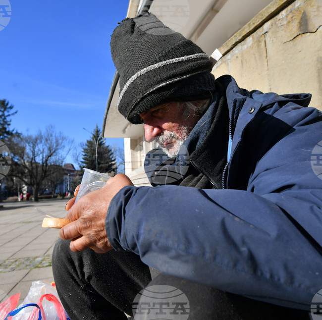 Bulgaria Had Second Highest Share of People Facing Material and Social Deprivation in 2024 in EU