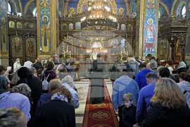 Варна - Петковден - света Литургия