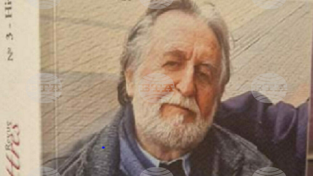 Литературната критика във Франция определя стихосбирката на Кирил Кадийски La nouvelle Guernica като шедьовър