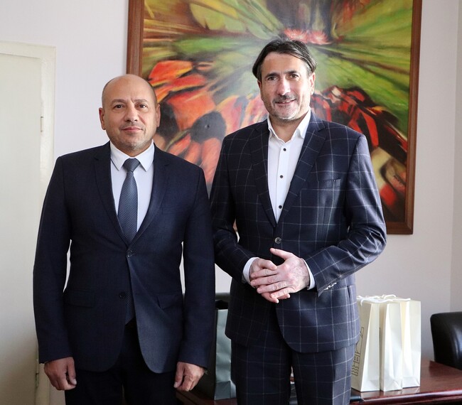 Община Ловеч: Кметът Петков посети полския Калиш за Деня на националната просвета