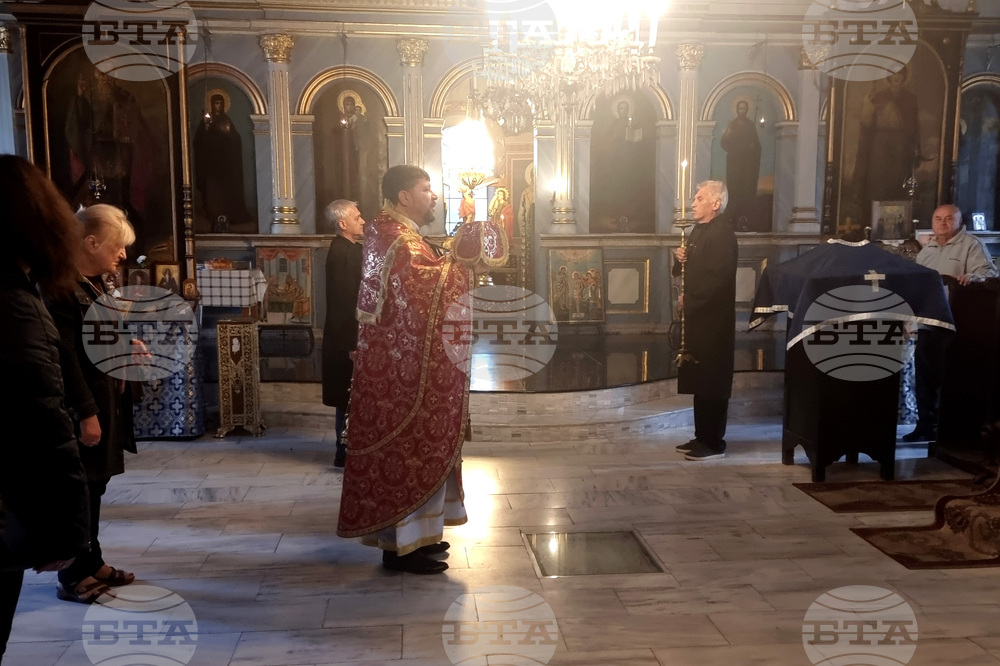 Плевен - църква „Света Параскева“ - празник