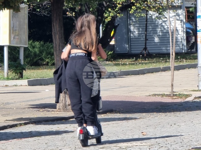 Пострадали са двама младежи при пътен инцидент с тротинетка в Белослав