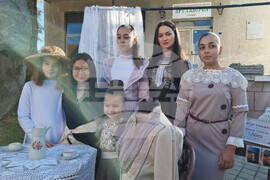 Брезник - възстановка на дюкяни от миналото