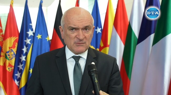 Горещи поддръжници сме на разширяването на ЕС, но при спазването на условията и процедурата, заяви премиерът Димитър Главчев в Берлин